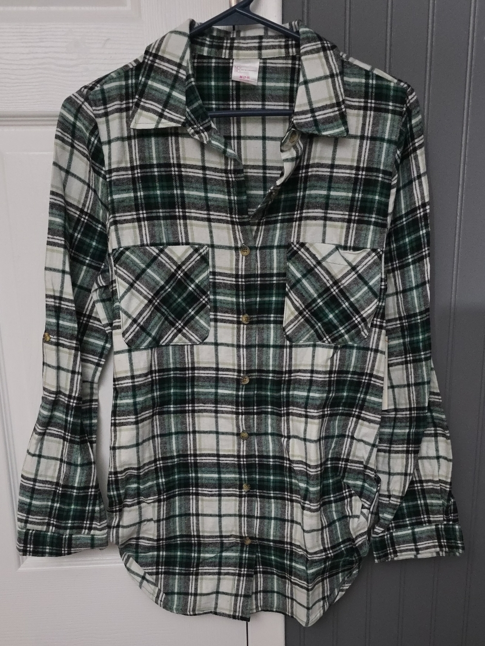 No Boundaries Green and White Plaid Button-Down Shirt